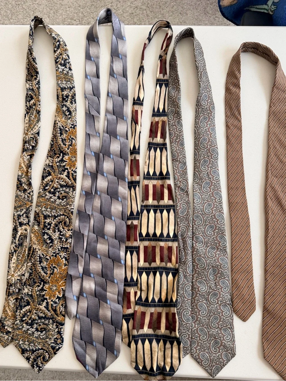 Lot of 5 Designer Silk Neckties Zegna Oscar de la Renta Salvatore Gregorio VTG